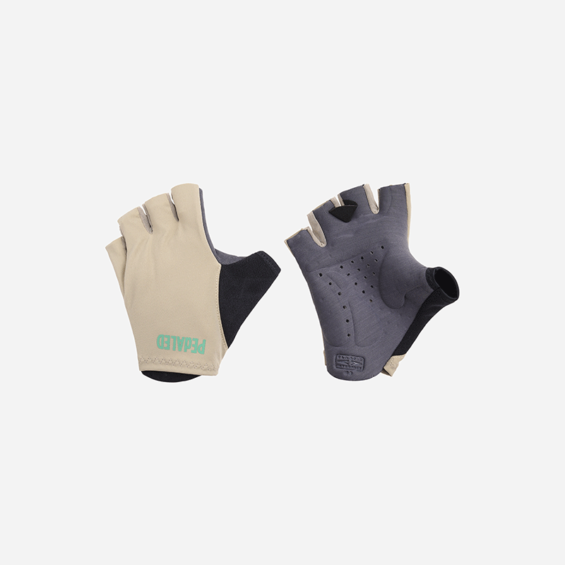 pedaled odyssey Gloves