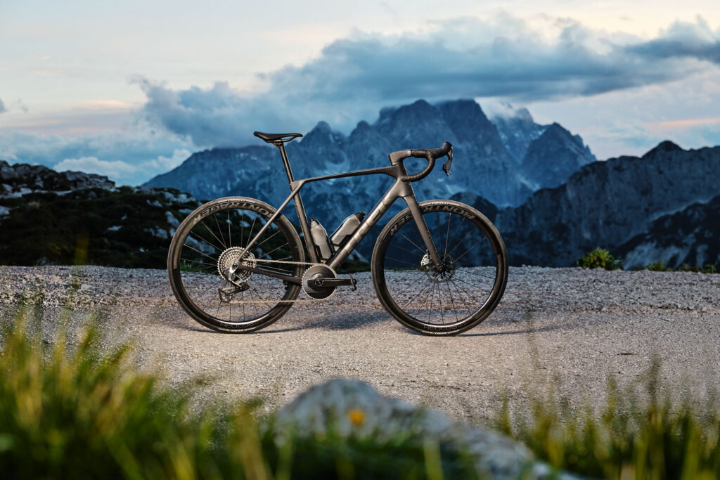 Trek Domane 2027