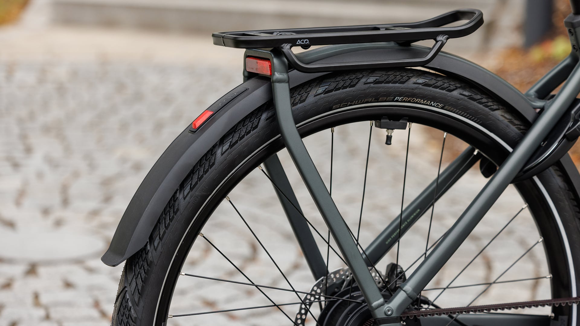 Cube Kathmandu Hybrid Deluxe Pro 800